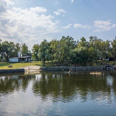 Гостинний Двір На Хуторі Хрещатик Buitenkant foto